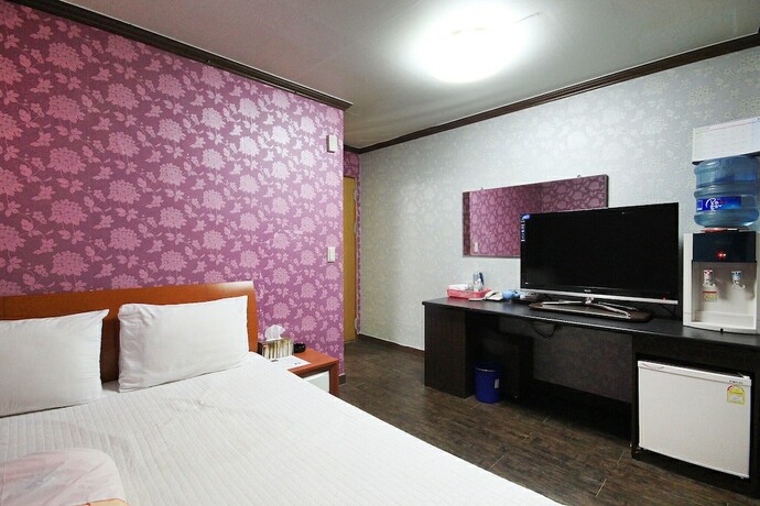 Imagen de la habitación del Hotel Imsil Honeymoon. Foto 2