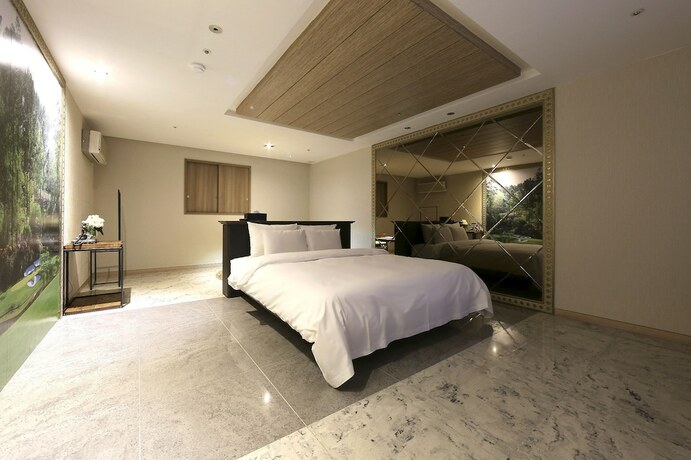 Imagen de la habitación del Hotel Imt Hotel. Foto 14