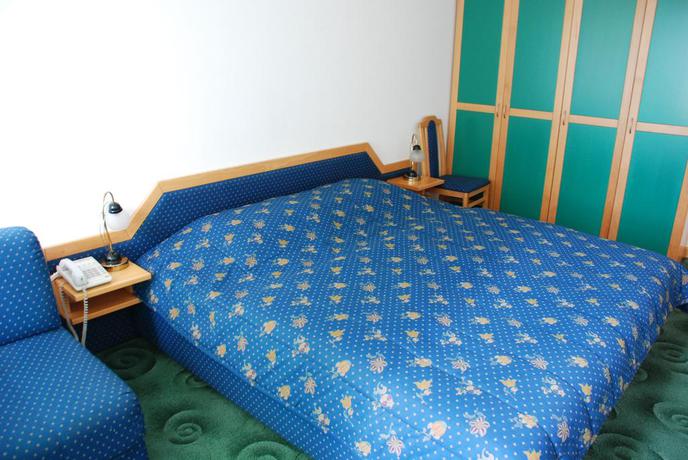 Imagen de la habitación del Hotel Imzit Dobrinja. Foto 5