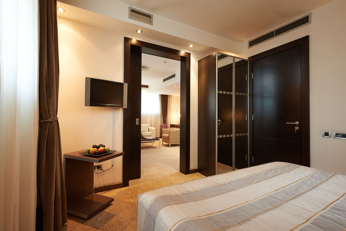 Imagen de la habitación del Hotel In Belgrade. Foto 10