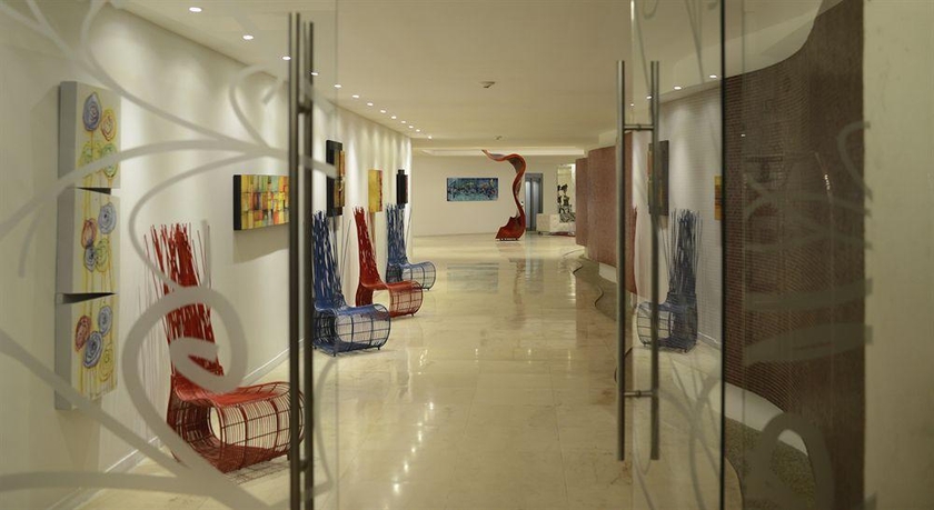 Imagen de los interiores del Hotel In Fashion and Spa. Foto 8