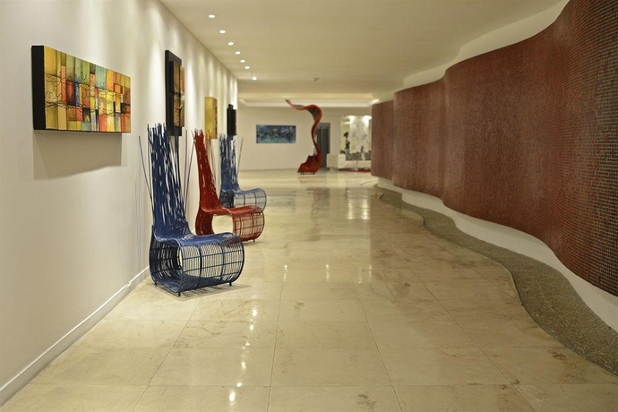 Imagen de los interiores del Hotel In Fashion and Spa. Foto 9