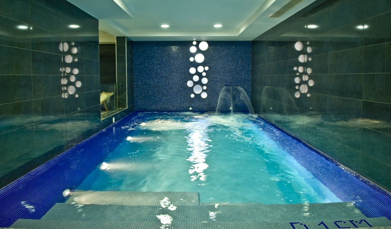 Imagen de la piscina del Hotel In Hotel. Foto 16