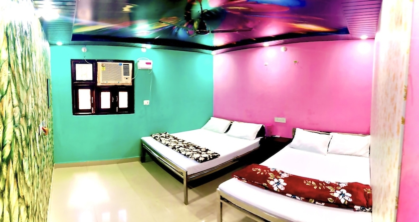 Imagen de la habitación del Hotel In Kashi. Foto 5