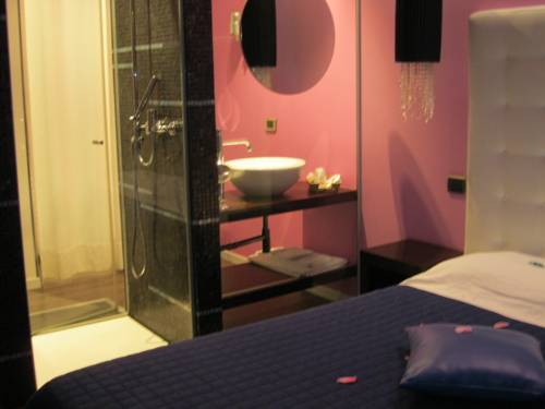 Imagen de la habitación del Hotel In - Lounge Room. Foto 4