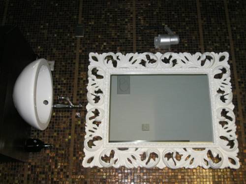 Imagen de la habitación del Hotel In - Lounge Room. Foto 10