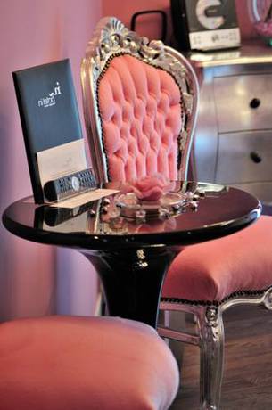 Imagen de la habitación del Hotel In - Lounge Room. Foto 11