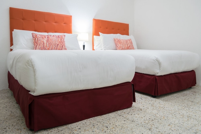 Imagen de la habitación del Hotel In and Out. Foto 6