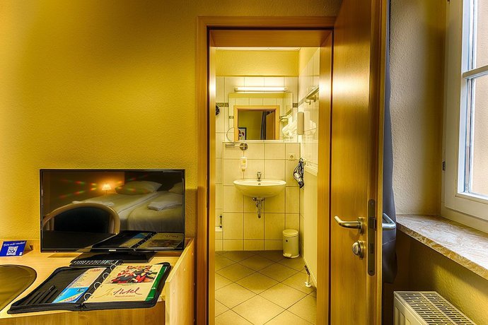 Imagen de la habitación del Hotel InMainfranken. Foto 5