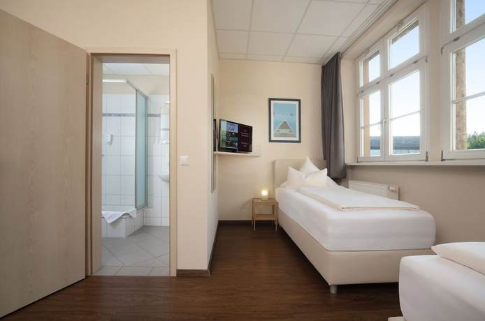 Imagen de la habitación del Hotel InMainfranken. Foto 16