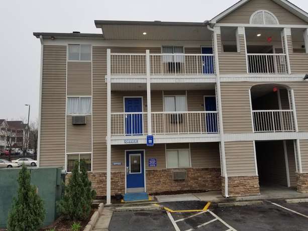Imagen general del Hotel InTown Suites Extended Stay Atlanta GA - Indian Trail. Foto 2