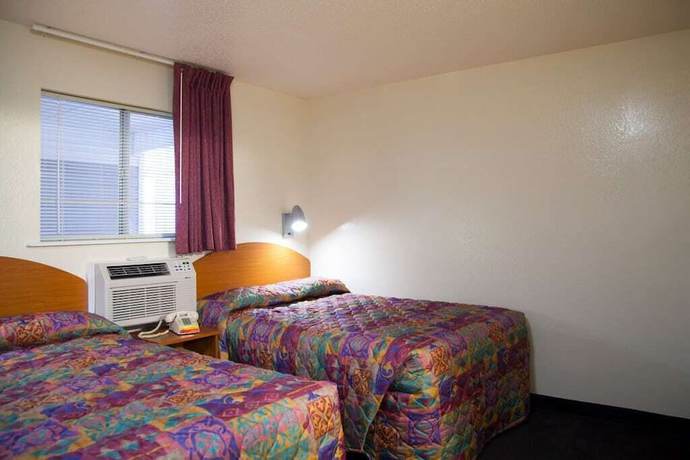Imagen de la habitación del Hotel InTown Suites Extended Stay Atlanta GA - Jonesboro. Foto 4