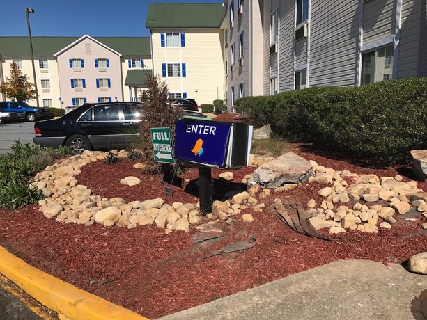 Imagen general del Hotel InTown Suites Extended Stay Atlanta GA - Snellville. Foto 3