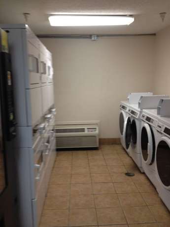 Imagen de los interiores del Hotel InTown Suites Extended Stay Baton Rouge. Foto 13