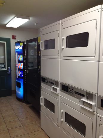 Imagen de los interiores del Hotel InTown Suites Extended Stay Baton Rouge. Foto 15