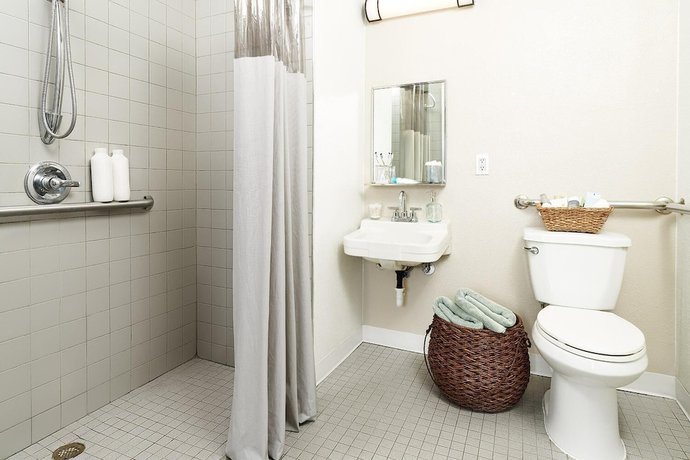 Imagen de la habitación del Hotel InTown Suites Extended Stay Bowling Green. Foto 11