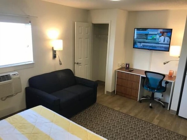 Imagen de la habitación del Hotel InTown Suites Extended Stay Chicago IL - Oakbrook. Foto 12