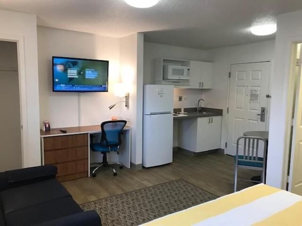 Imagen de la habitación del Hotel InTown Suites Extended Stay Chicago IL - Oakbrook. Foto 17