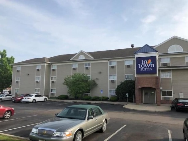 Imagen general del Hotel InTown Suites Extended Stay Cincinnati OH - Fairfield. Foto 4