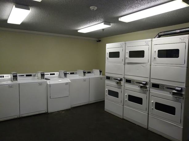 Imagen general del Hotel InTown Suites Extended Stay Dallas TX - North Richland Hills. Foto 1