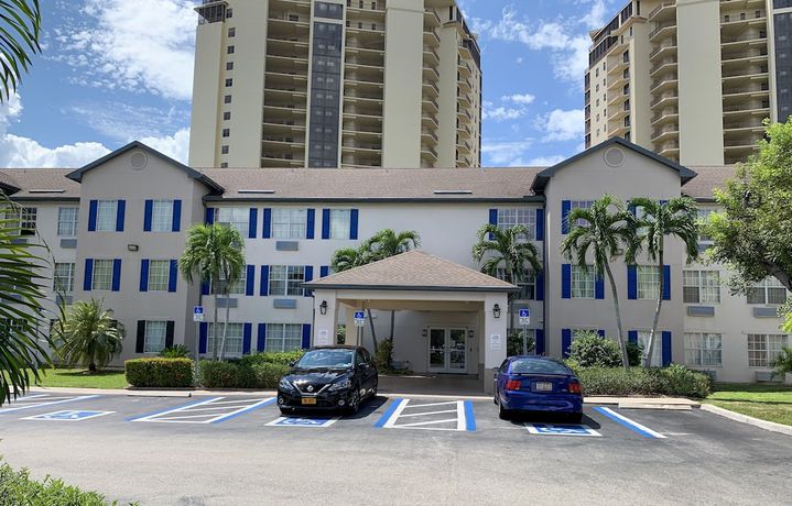 Imagen general del Hotel InTown Suites Extended Stay Fort Myers. Foto 4