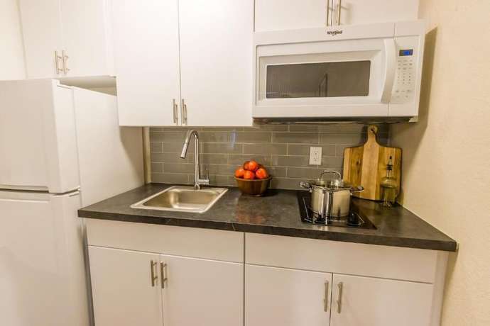 Imagen de la habitación del Hotel InTown Suites Extended Stay Jacksonville Fl- Atlantic Blvd. Foto 8