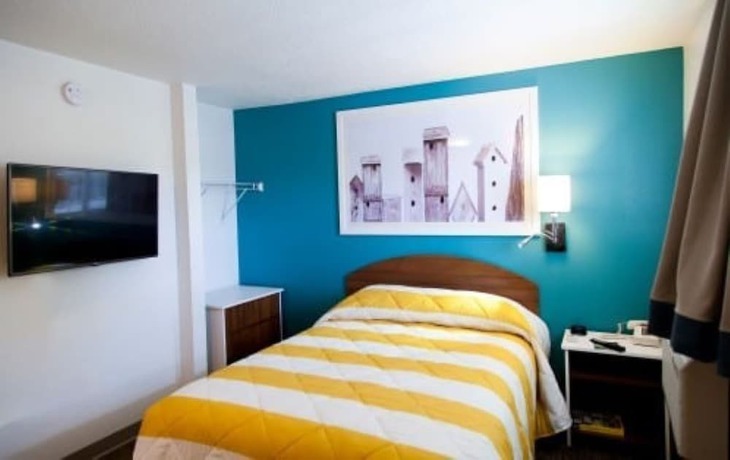 Imagen de la habitación del Hotel InTown Suites Extended Stay Jacksonville Fl- Atlantic Blvd. Foto 9