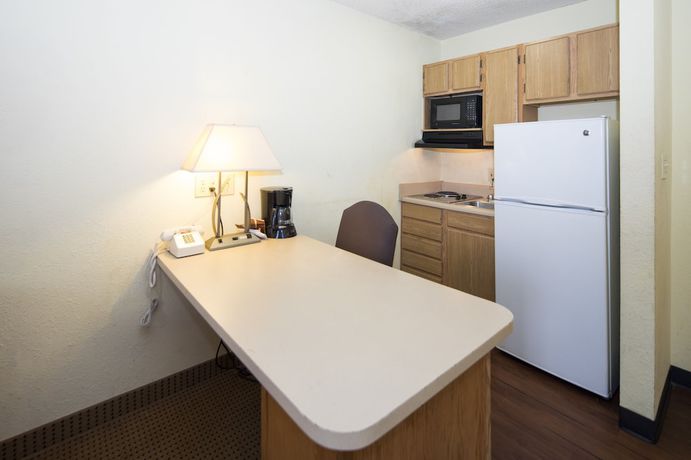 Imagen de la habitación del Hotel InTown Suites Extended Stay Kannapolis NC. Foto 9