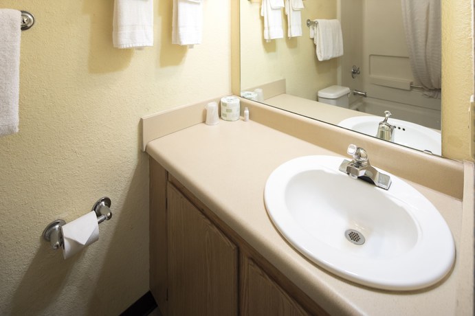 Imagen de la habitación del Hotel InTown Suites Extended Stay Kannapolis NC. Foto 11