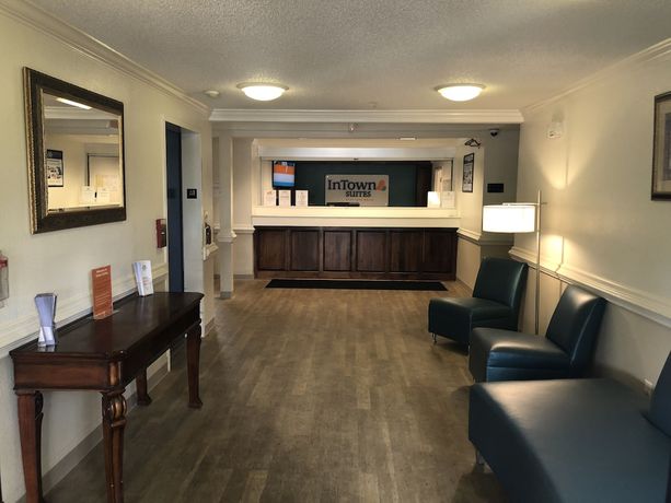 Imagen de los interiores del Hotel InTown Suites Extended Stay Murfreesboro TN - MTSU. Foto 18