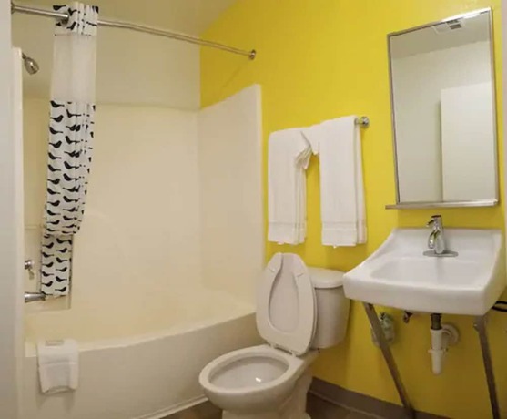 Imagen de la habitación del Hotel InTown Suites Extended Stay North Charleston SC &ndash; Rivers Ave. Foto 13