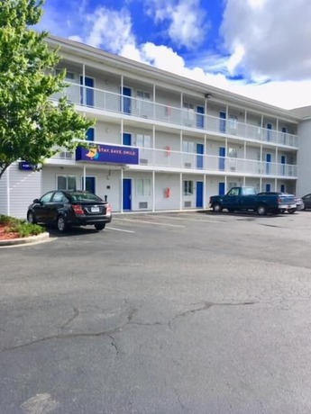 Imagen general del Hotel InTown Suites Extended Stay North Charleston SC &ndash; Rivers Ave. Foto 6