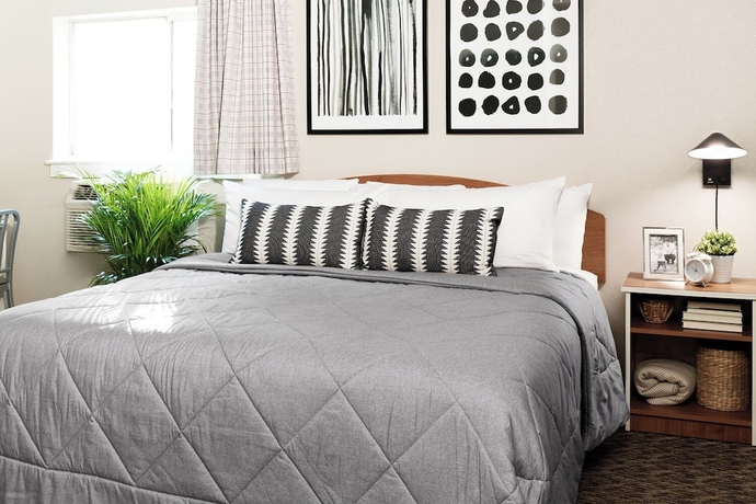 Imagen de la habitación del Hotel InTown Suites Extended Stay Select Dayton OH- Miamisburg. Foto 8