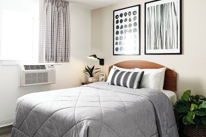 Imagen de la habitación del Hotel InTown Suites Extended Stay Select Dayton OH- Miamisburg. Foto 14