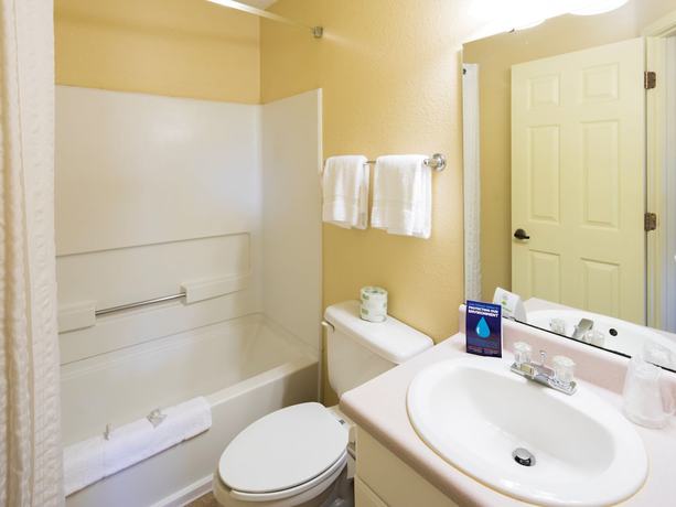 Imagen de la habitación del Hotel InTown Suites Extended Stay Select Orlando Fl- Lee Rd. Foto 4