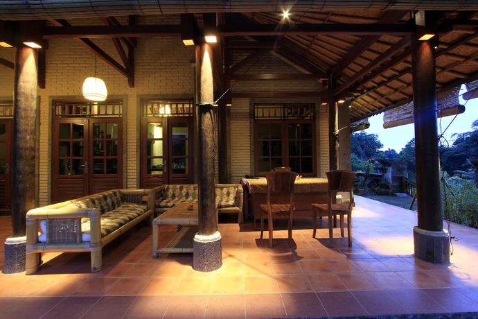 Imagen de los interiores del Hotel Inang Ubud Villa. Foto 17