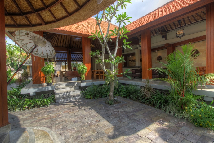 Imagen de los interiores del Hotel Inata Monkey Forest Ubud. Foto 14