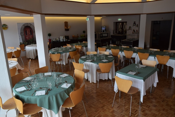 Imagen del bar/restaurante del Hotel Inatel Castelo De Vide. Foto 2