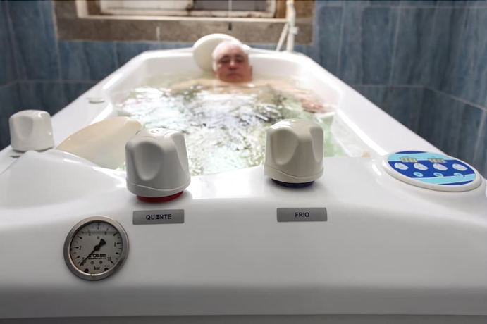 Imagen de la piscina del Hotel Inatel Entre-os-rios. Foto 19