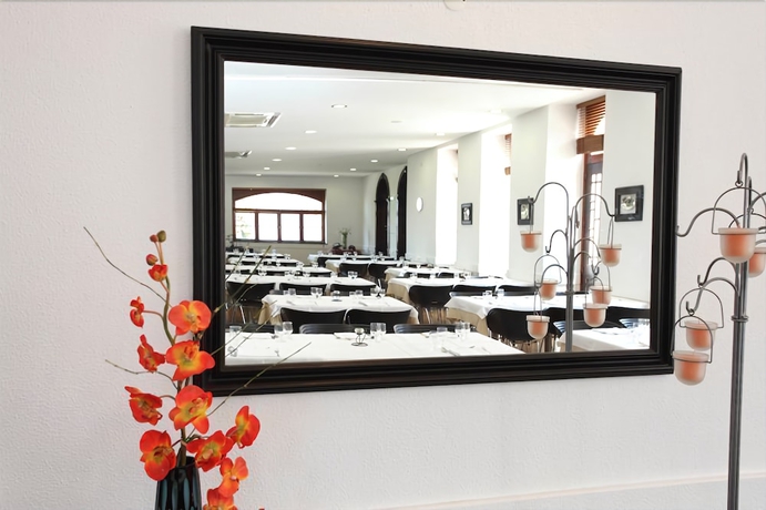 Imagen de los interiores del Hotel Inatel Luso. Foto 13