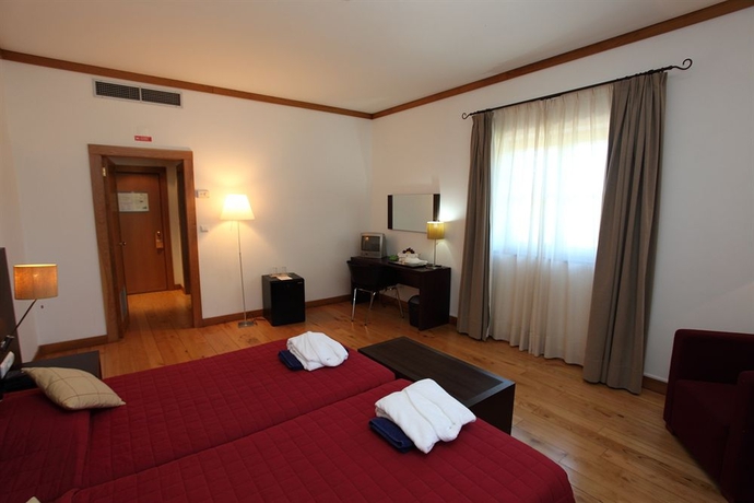 Imagen de la habitación del Hotel Inatel Piódão. Foto 13