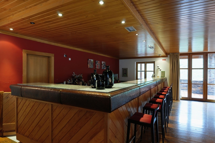 Imagen del bar/restaurante del Hotel Inatel Piódão. Foto 10