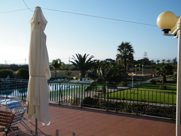 Imagen de la habitación del Hotel Inatel Porto Santo. Foto 8