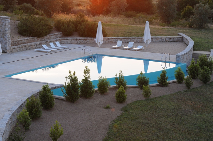 Imagen de la piscina del Hotel Inatel Vila Ruiva. Foto 16