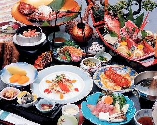 Imagen del bar/restaurante del Hotel Inatori Tokai Yuen. Foto 3