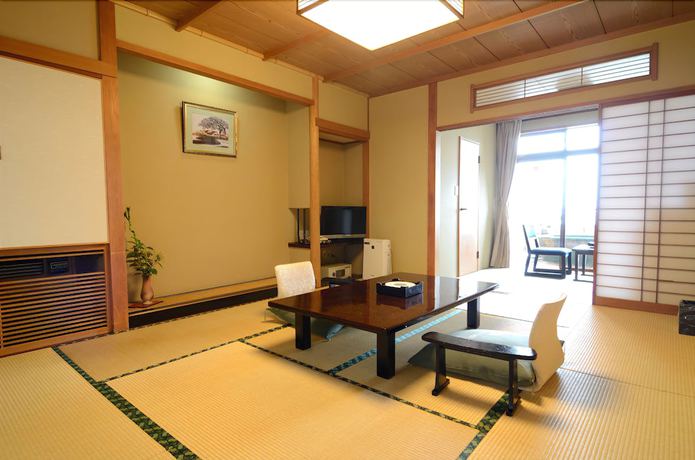 Imagen de la habitación del Hotel Inatori Toukai Yuen. Foto 12