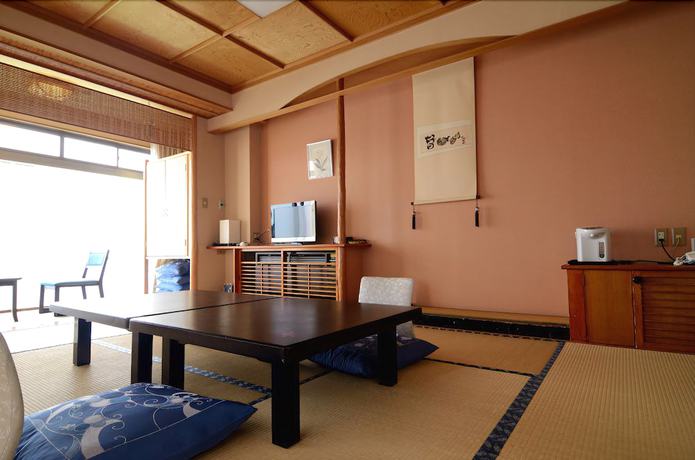 Imagen de la habitación del Hotel Inatori Toukai Yuen. Foto 18