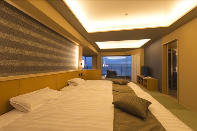 Imagen de la habitación del Hotel Inatoriso. Foto 4