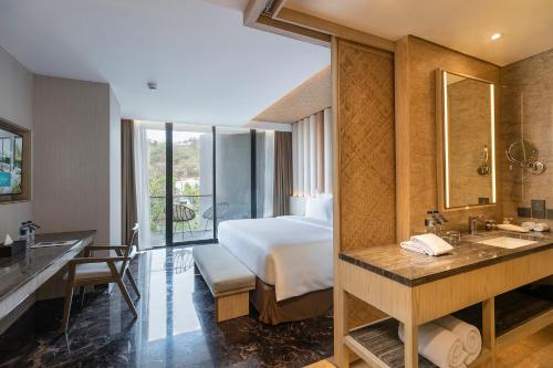 Imagen de la habitación del Hotel Inaya Bay Komodo. Foto 6