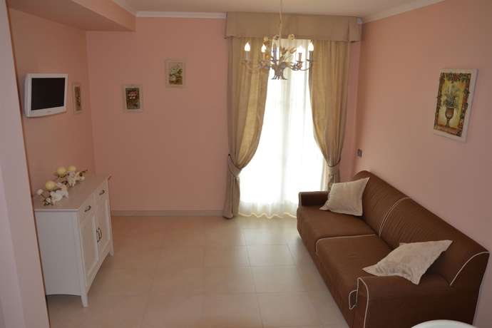 Imagen de la habitación del Hotel Incantea Resort. Foto 6